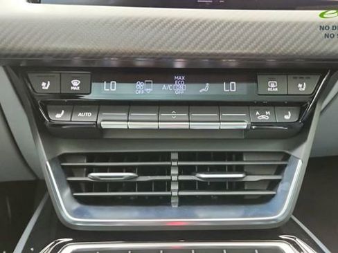 Used 2024 Audi e-tron GT Premium Plus w/ Performance Package AWD/4WD image 51