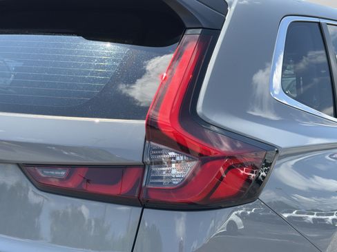 Used 2023 Honda CR-V LX image 26