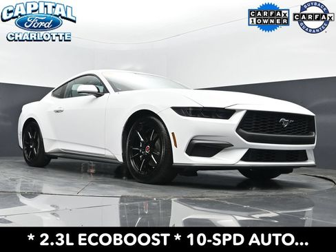 Used 2026 Ford Mustang Coupe RWD image 17