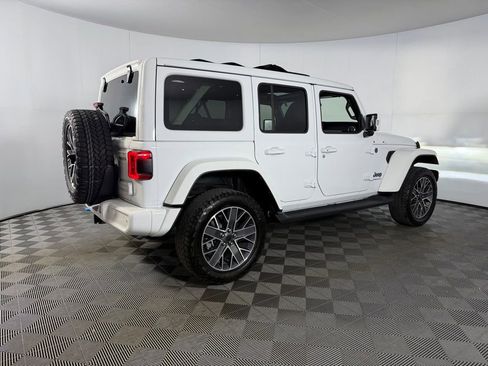 Used 2024 Jeep Wrangler High Altitude AWD/4WD image 8