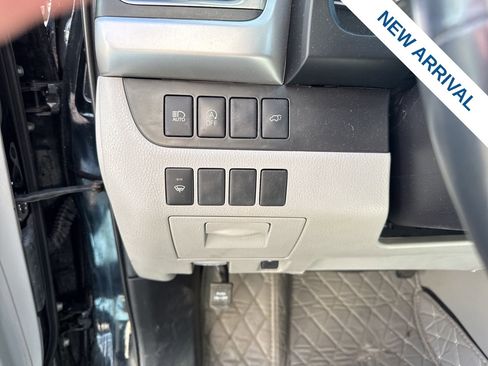 Used 2019 Toyota Highlander XLE image 20