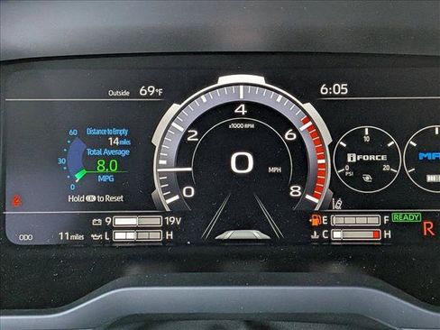 New 2026 Toyota Sequoia Platinum AWD/4WD image 11