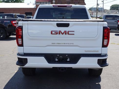 Used 2025 GMC Sierra 1500 Elevation AWD/4WD image 8