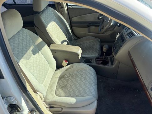 Used 2005 Chevrolet Malibu LS w/ Preferred Equipment Group image 15