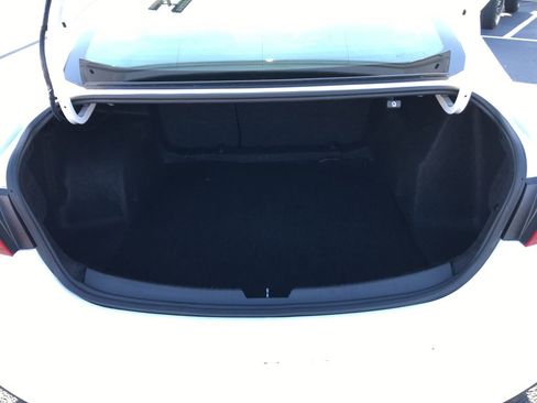 Used 2023 Chevrolet Malibu LT image 27