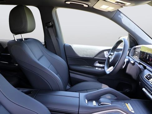 Certified 2025 Mercedes-Benz GLS 450 GLS 450 image 11