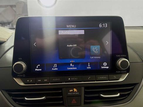 Certified 2025 Nissan Altima 2.5 SR AWD/4WD image 12