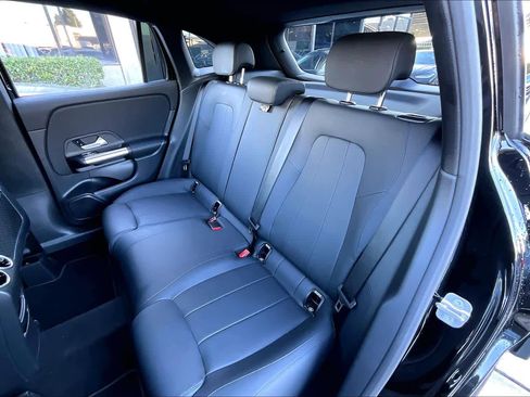 Used 2025 Mercedes-Benz GLA 250 image 20