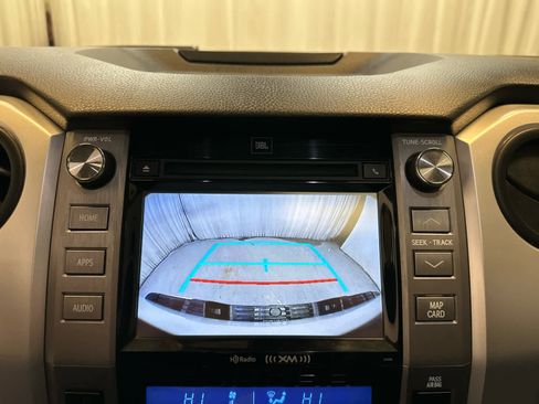 Used 2019 Toyota Tundra Platinum AWD/4WD image 16