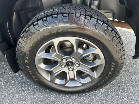 Used 2023 Ford Maverick XLT FWD image 16