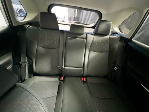 Used 2025 Toyota RAV4 XLE w/ Convenience Package FWD image 33