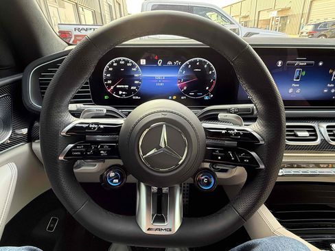 Used 2024 Mercedes-Benz GLS 63 AMG 4MATIC image 57