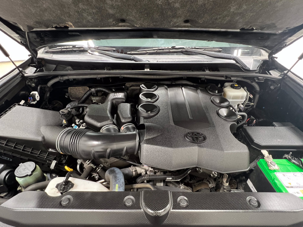 Used 2019 Toyota 4Runner Limited AWD/4WD image 27