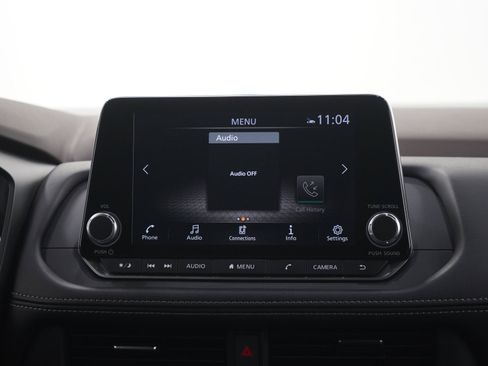 Used 2023 Nissan Rogue SV AWD/4WD image 15