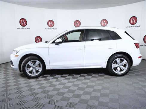 Used 2018 Audi Q5 2.0T Premium Plus w/ Premium Plus Package image 5