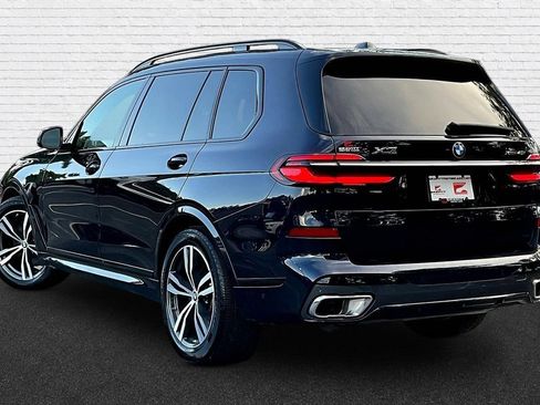 Used 2023 BMW X7 xDrive40i AWD/4WD image 3