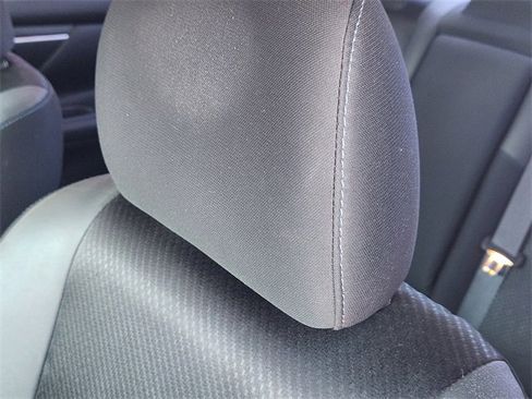 Used 2017 Nissan Altima 2.5 SR w/ LED Appearance Package image 11