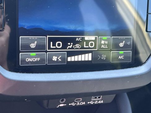 Certified 2025 Subaru Forester Limited w/ Popular Package AWD/4WD image 34