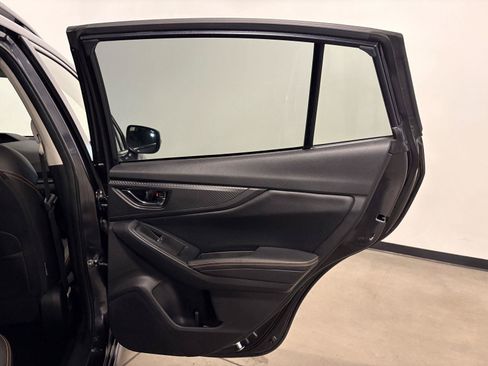 Used 2019 Subaru Crosstrek 2.0i Limited w/ Moonroof Package w/Navigation AWD/4WD image 33