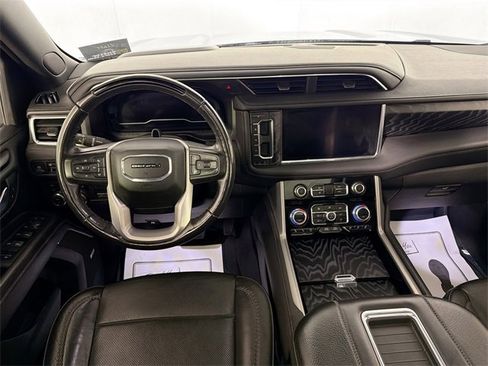 Used 2023 GMC Yukon XL Denali image 20