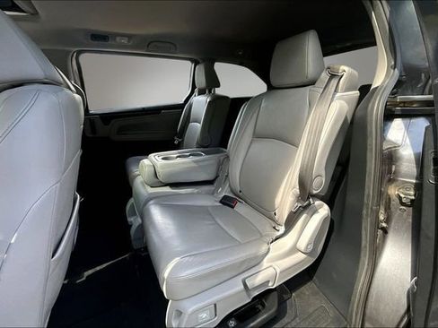 Used 2023 Honda Odyssey EX-L image 22