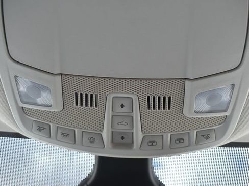 Used 2024 Ford Edge SEL w/ Convenience Package image 30