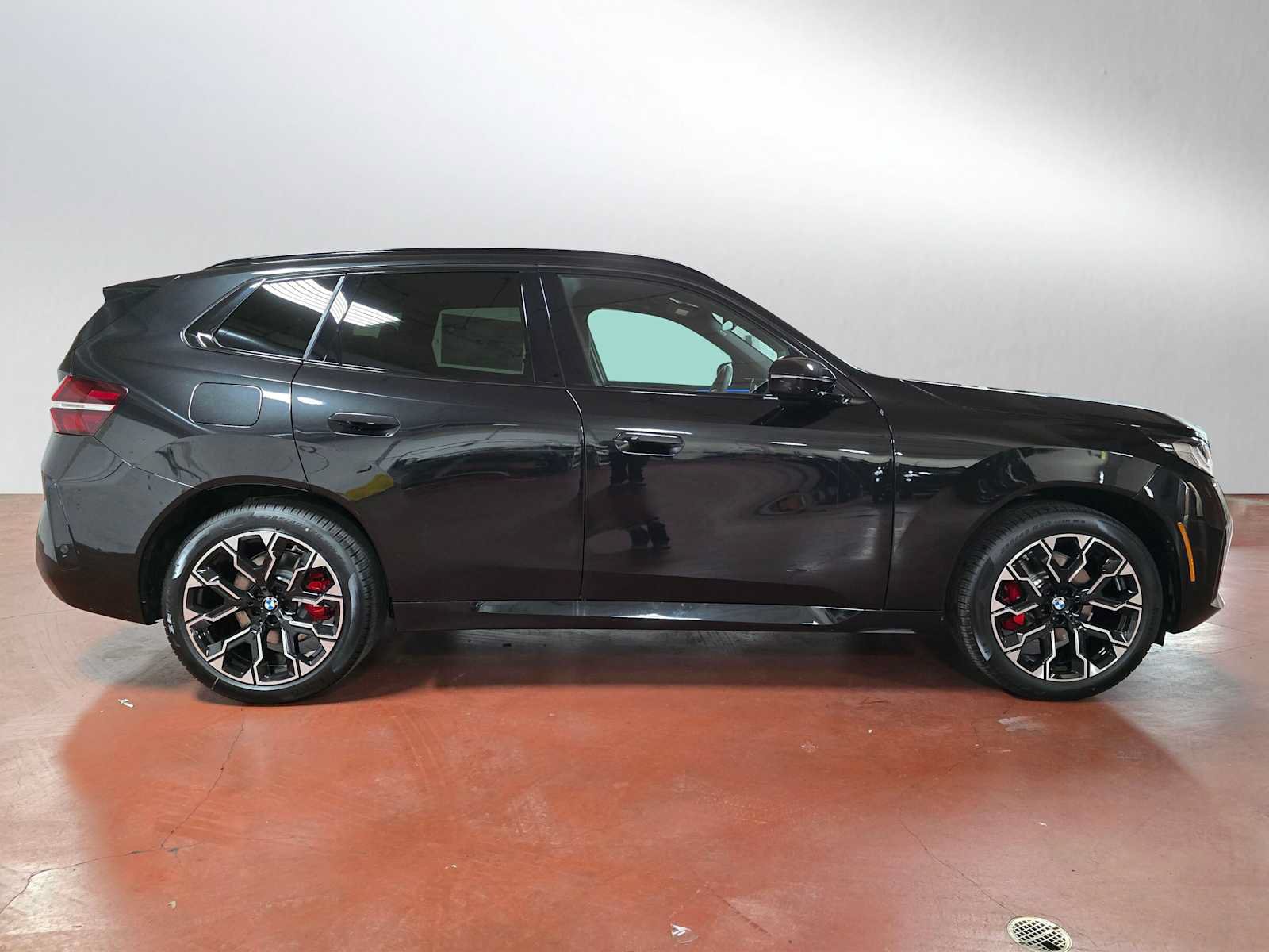 Used 2026 BMW X3 xDrive30i w/ Premium Package AWD/4WD image 2