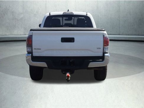 Used 2023 Toyota Tacoma TRD Off-Road AWD/4WD image 12