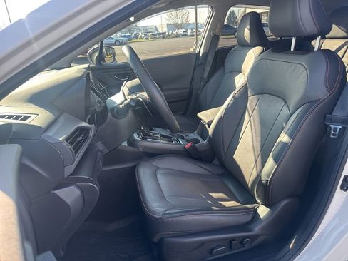 Certified 2025 Subaru Crosstrek 2.5i Limited w/ Crosstrek Mirror Package image 10