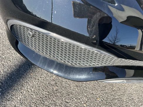 Used 2018 Mercedes-Benz E 300 4MATIC image 8