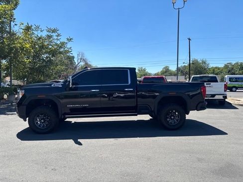 Used 2021 GMC Sierra 2500 Denali w/ Denali Black Diamond Edition AWD/4WD image 5