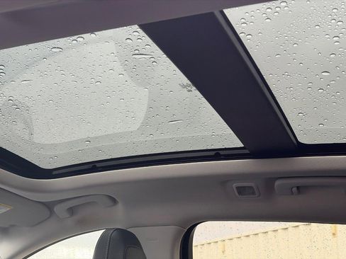 Used 2022 Ford Escape SEL AWD/4WD image 11