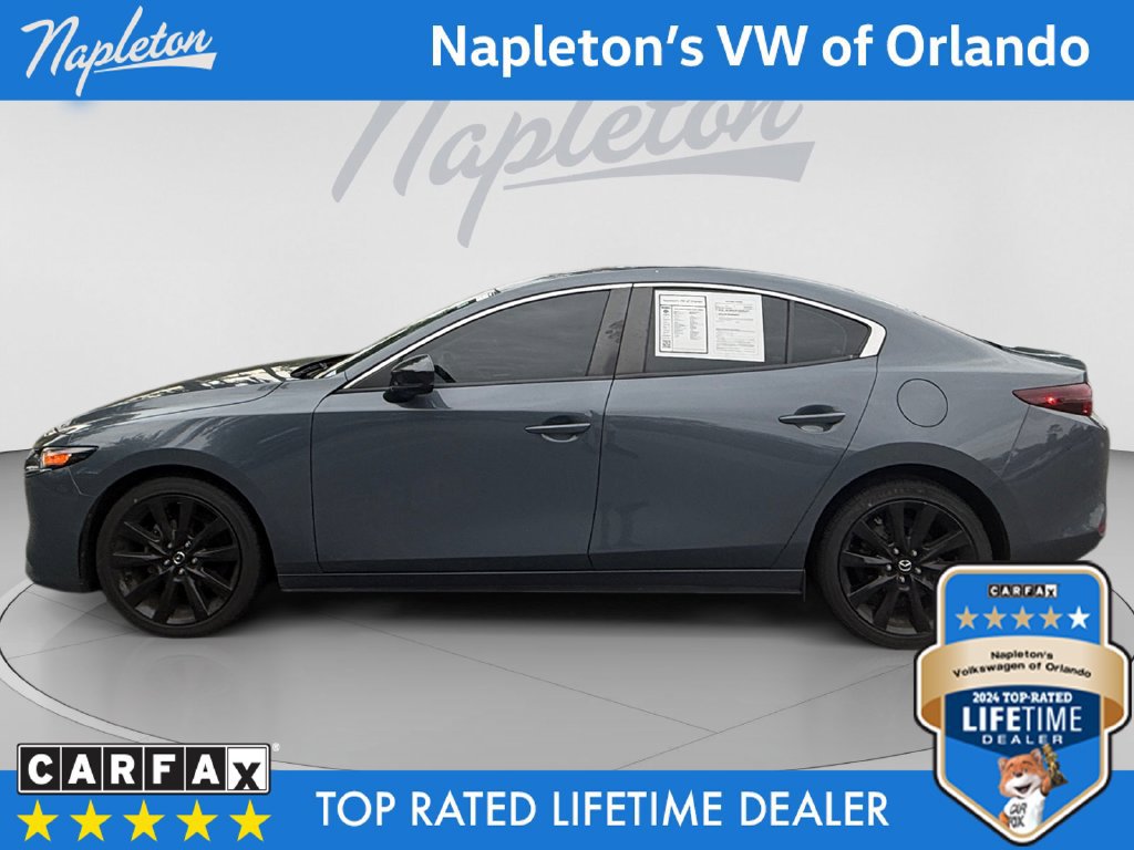Used 2022 MAZDA MAZDA3 s FWD image 2