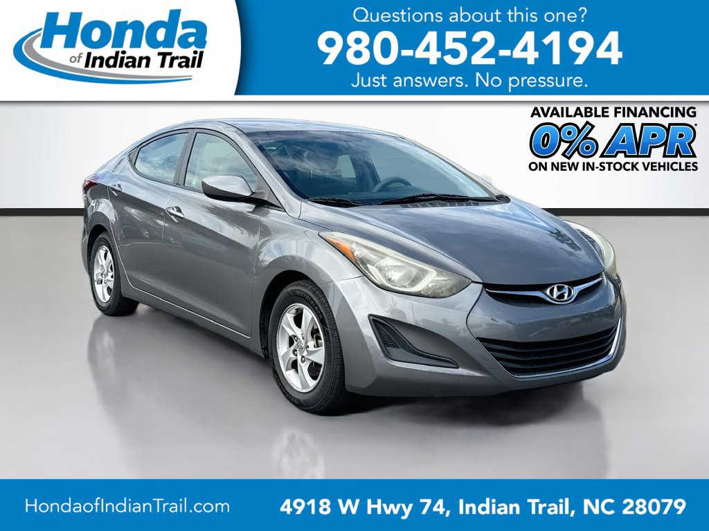 Used 2014 Hyundai Elantra SE FWD 360° Tour