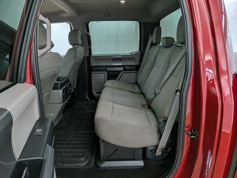Used 2017 Ford F250 XLT w/ XLT Premium Package AWD/4WD image 19