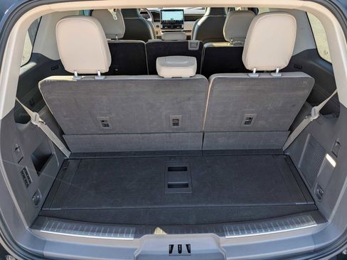 Used 2023 Lincoln Navigator Reserve AWD/4WD image 26