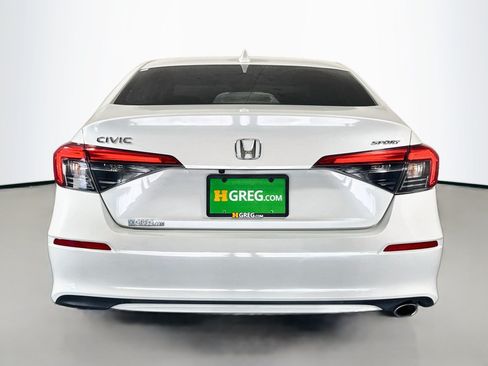 Used 2022 Honda Civic Sport image 8