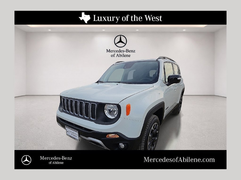 Used 2023 Jeep Renegade Latitude AWD/4WD image 1