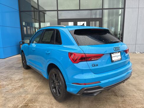 Used 2022 Audi Q3 2.0T Premium w/ Convenience Package image 7
