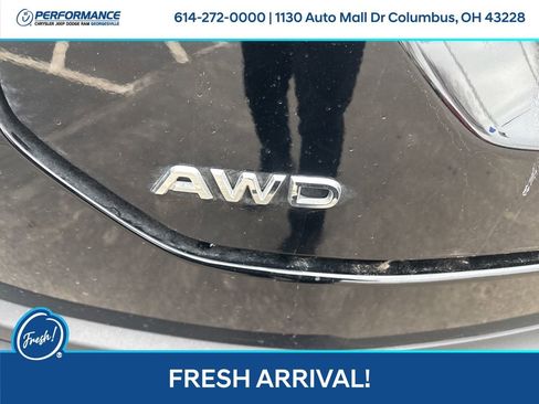 Used 2023 Honda Pilot EX-L image 12