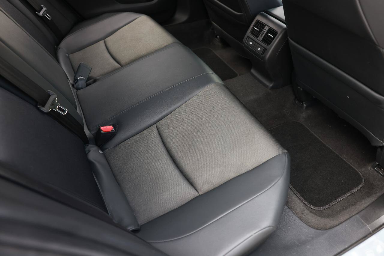 Used 2022 Honda Accord Sport image 12