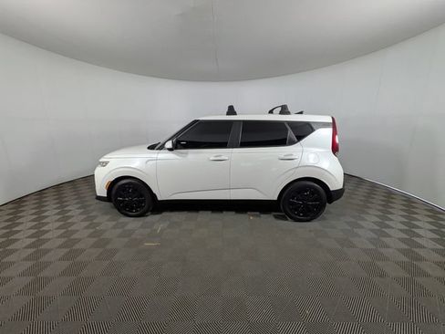 Used 2021 Kia Soul LX FWD image 23