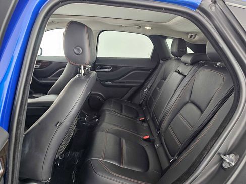 Used 2019 Jaguar F-PACE Prestige image 17