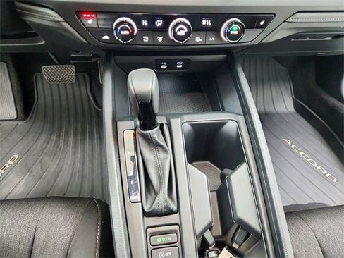Used 2024 Honda Accord EX image 26