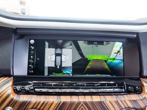 Used 2019 Rolls-Royce Cullinan image 40