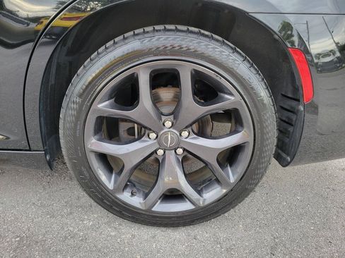 Used 2021 Chrysler 300 S RWD image 13