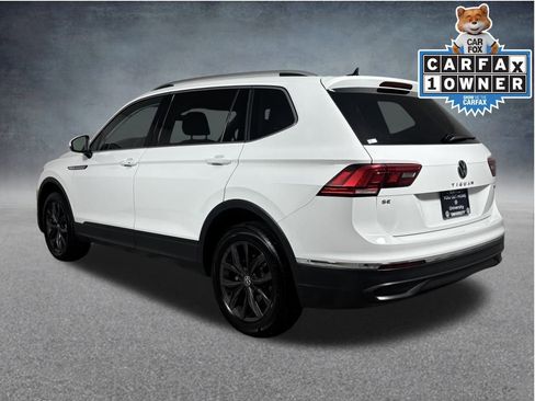 Used 2024 Volkswagen Tiguan SE image 6