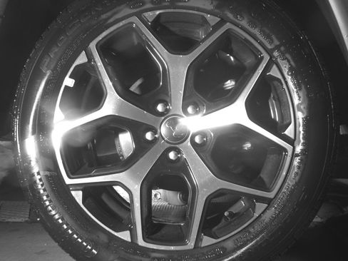 Used 2025 Jeep Compass Limited image 15