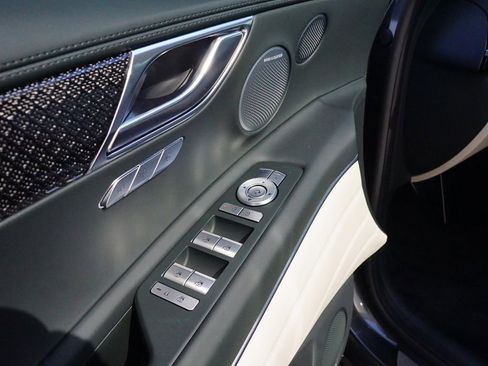 New 2026 Genesis GV80 3.5T e-SC image 14