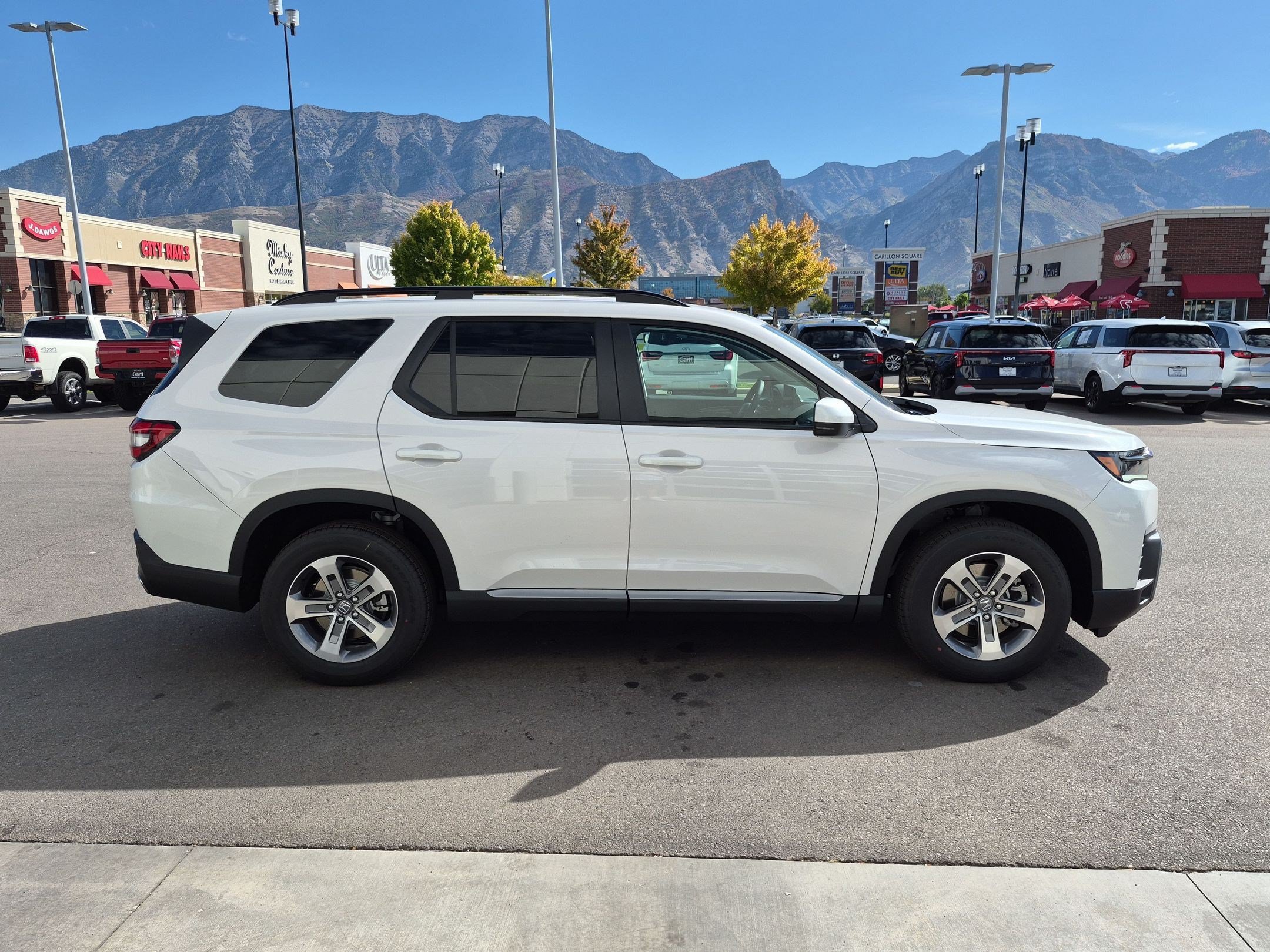 New 2026 Honda Pilot EX-L image 2